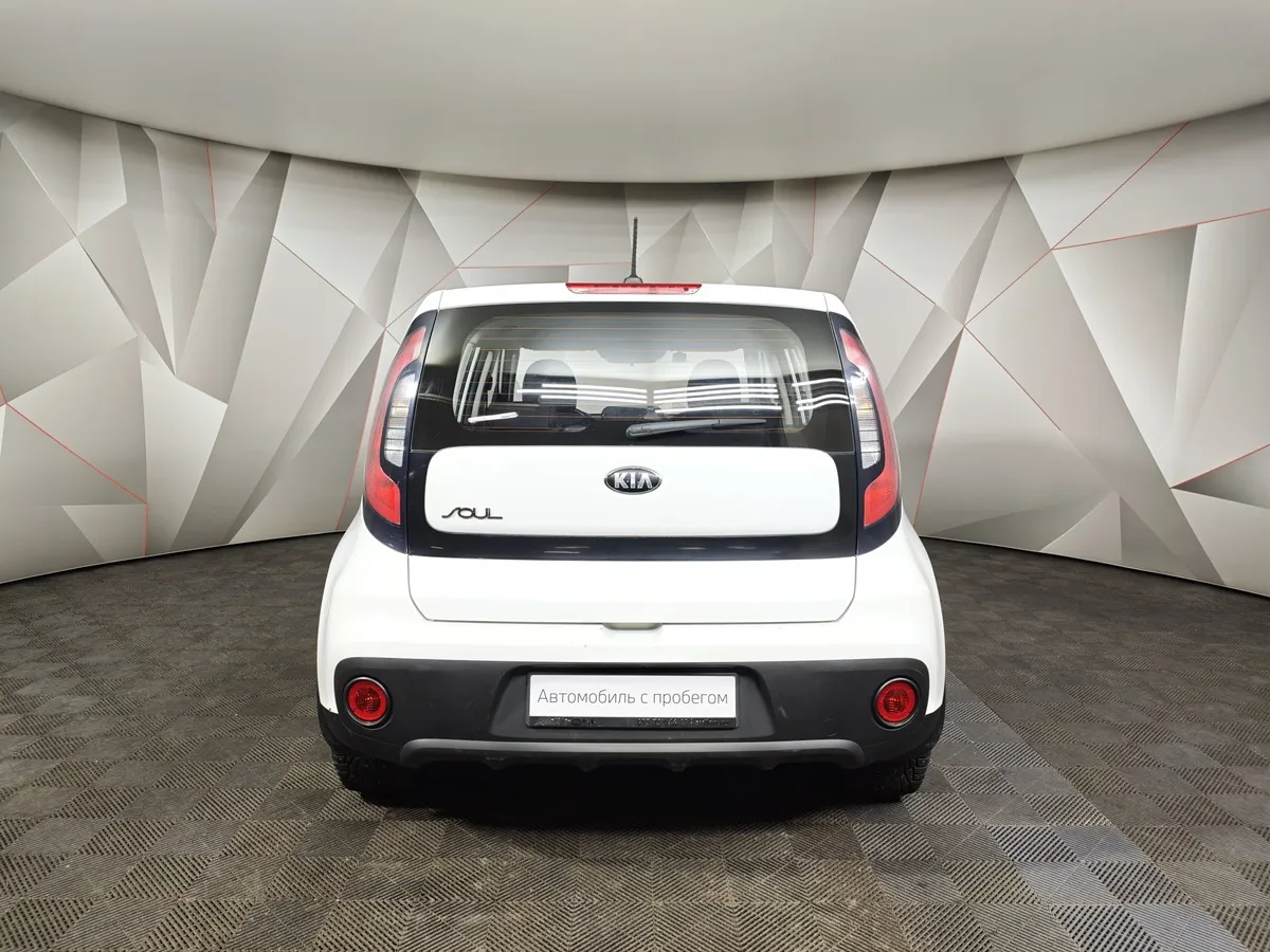Kia Soul 1.6 AT (124 л.с.) Белый в АВИЛОН. Слайд №8