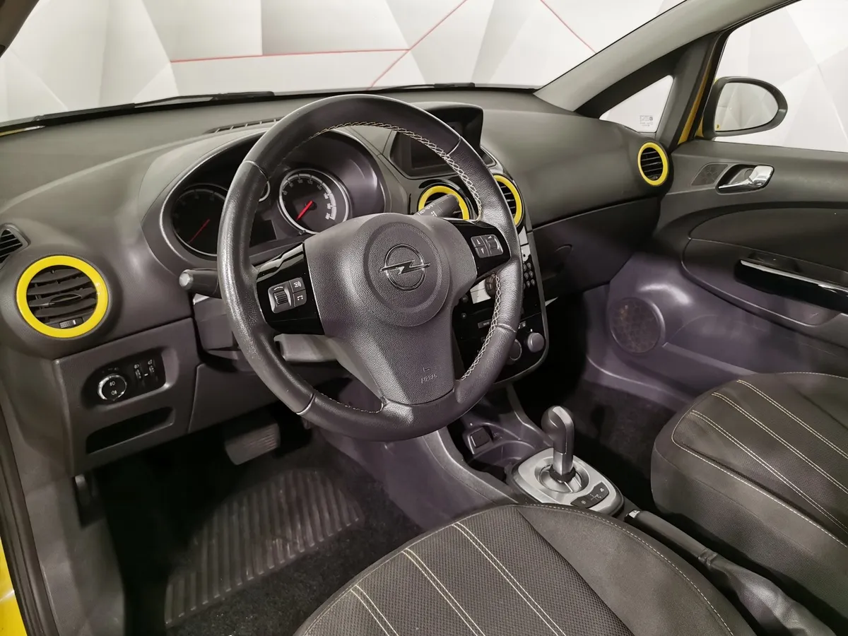 Opel Corsa 1.2 ecoFLEX Easytronic (85 л.с.) Желтый в АВИЛОН. Слайд №18