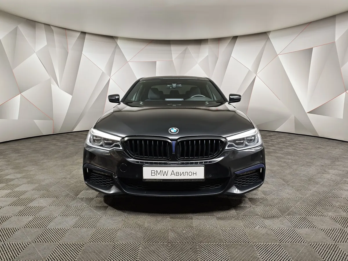 BMW 5 серия 530i xDrive Steptronic (249 л.с.) Черный в АВИЛОН. Слайд №3 BMW 5 серия 530i xDrive Steptronic (249 л.с.) Черный в АВИЛОН. Слайд №3