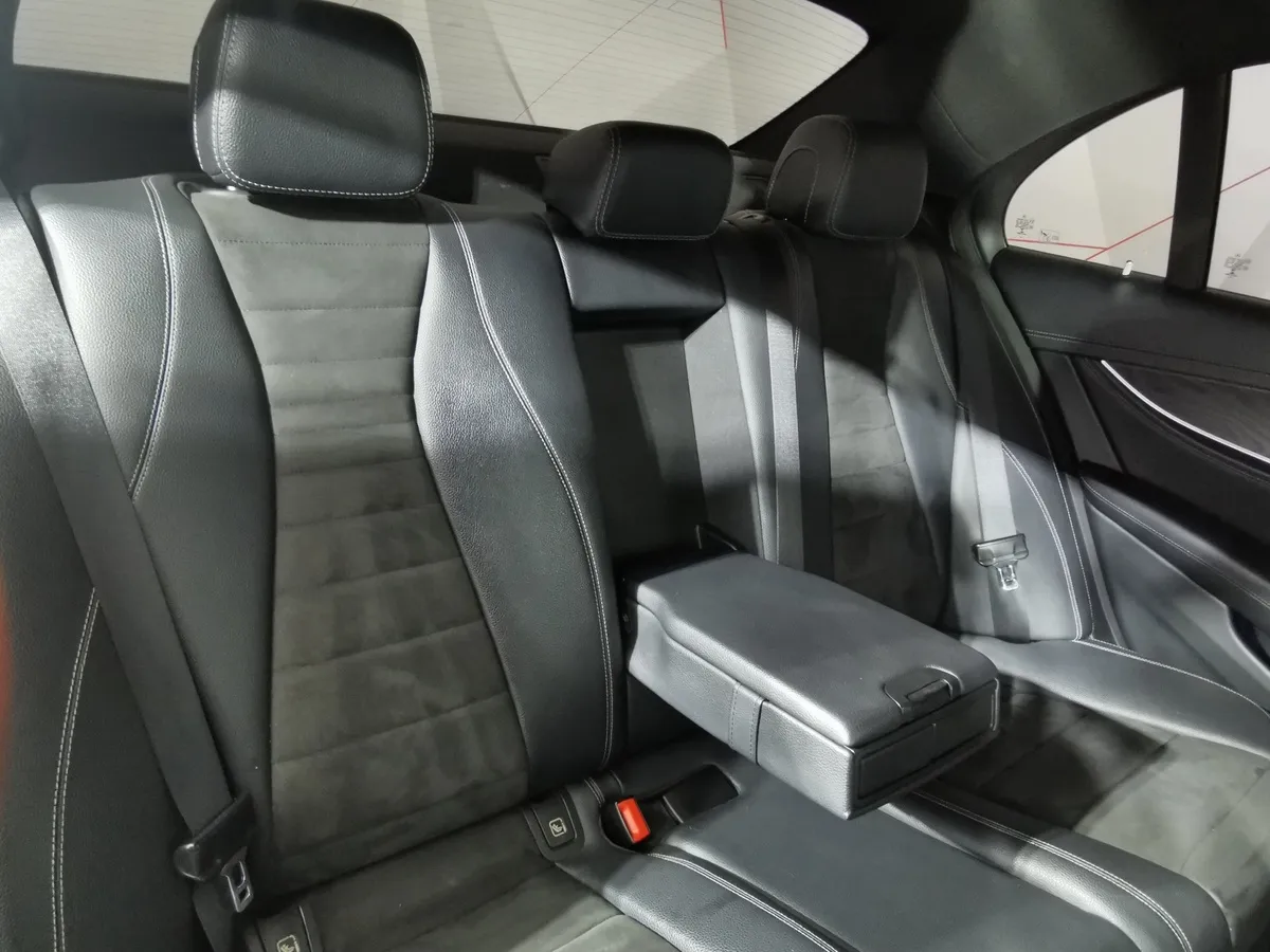 Mercedes-Benz E-Класс E 200 9G-TRONIC (197 л.с.) Черный в АВИЛОН. Слайд №16
