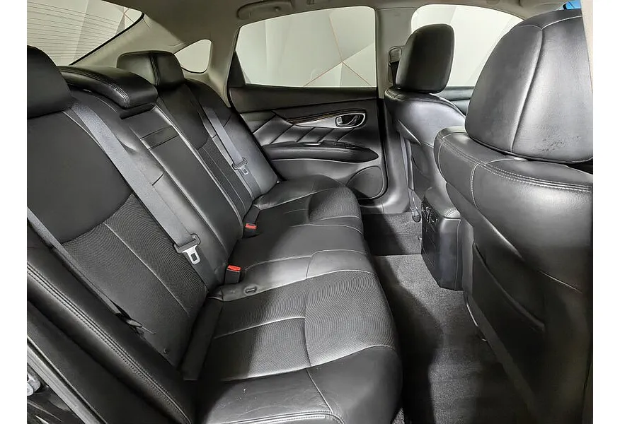 АВИЛОН - Infiniti Q70 2.5 AT (222 л.с.) Premium Черный - slide 9