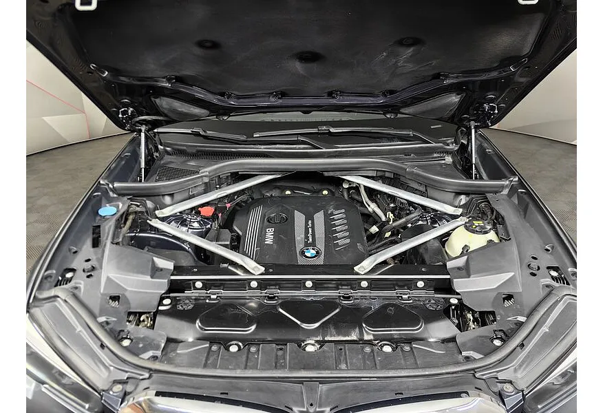 BMW X5 xDrive30d Steptronic (249 л.с.) Business Plus Серый в АВИЛОН. Слайд №10