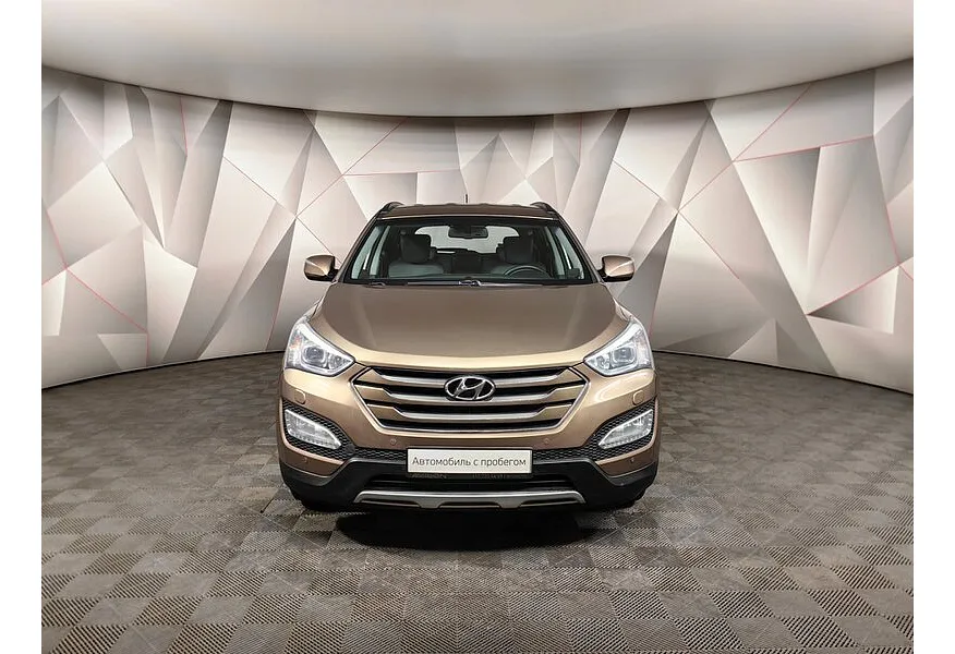 Hyundai Santa Fe 2.4 AT 4WD (175 л.с.) Sport Золотой в АВИЛОН. Слайд №7