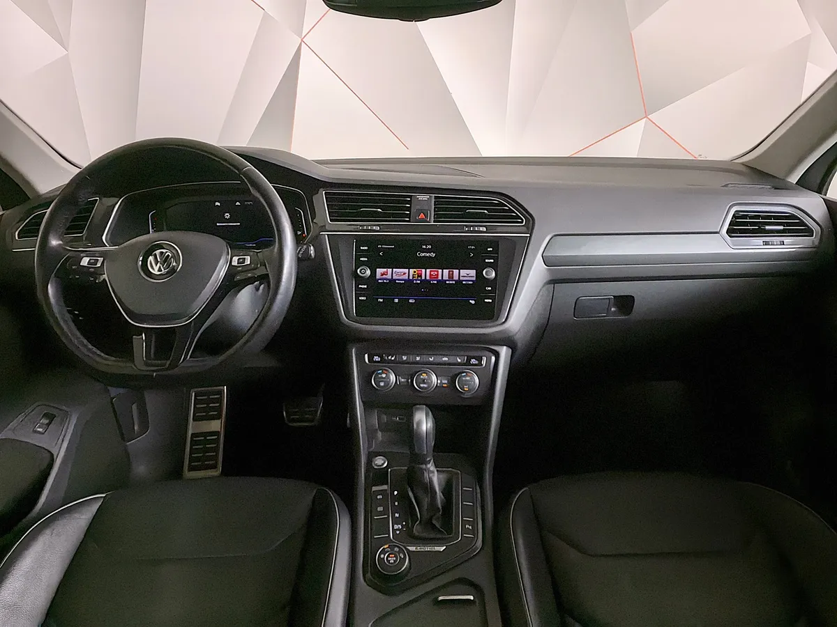 Volkswagen Tiguan 2.0 TSI 4Motion DSG (180 л.с.) Sportline Серый в АВИЛОН. Слайд №11