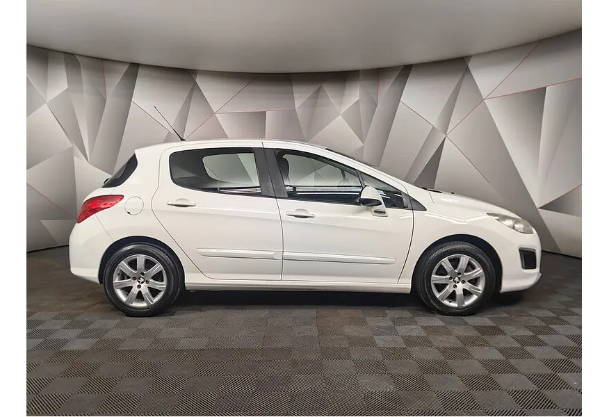 АВИЛОН - Peugeot 308 1.6 AT (120 л.с.) Белый - slide 3