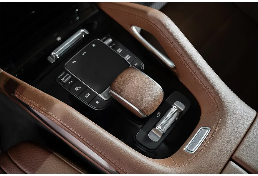 Mercedes-Benz GLS 450 9G-TRONIC 4Matic (381 л.с.) Черный в АВИЛОН. Слайд №18