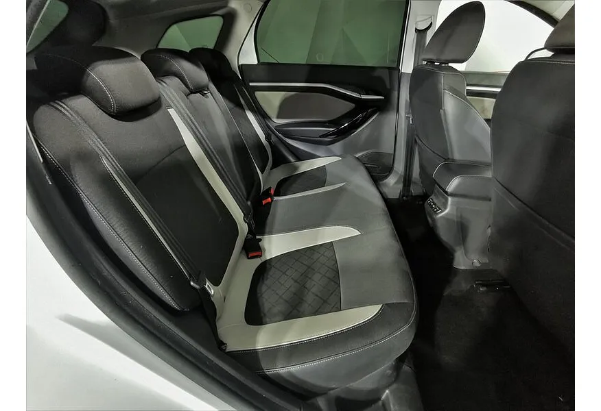 ВАЗ (Lada) Vesta 1.6 CVT (113 л.с.) Белый в АВИЛОН. Слайд №15