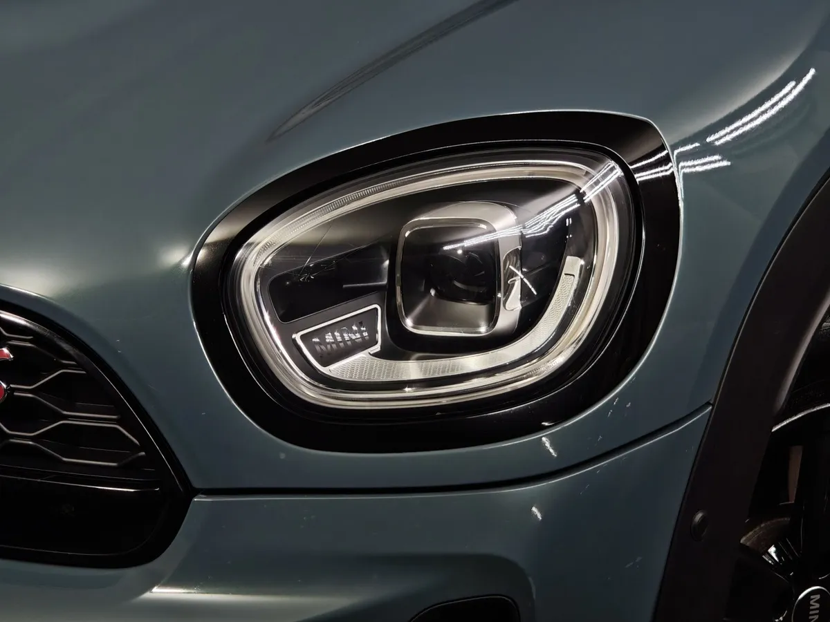 Mini Countryman Cooper S 2.0 ALL4 AT (192 л.с.) Зеленый в АВИЛОН. Слайд №8