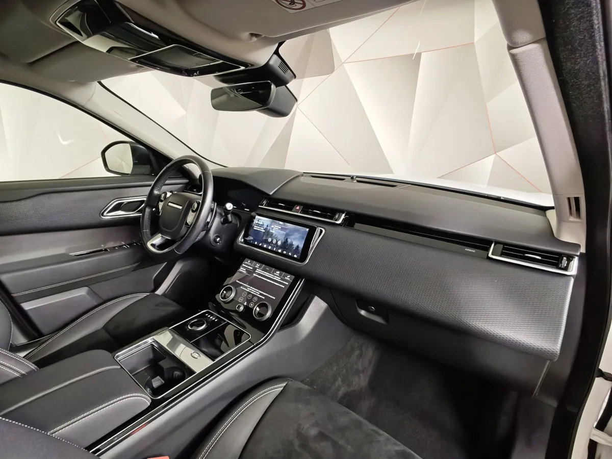 Land Rover Range Rover Velar 2.0 T AT (250 л.с.) SE Белый в АВИЛОН. Слайд №11