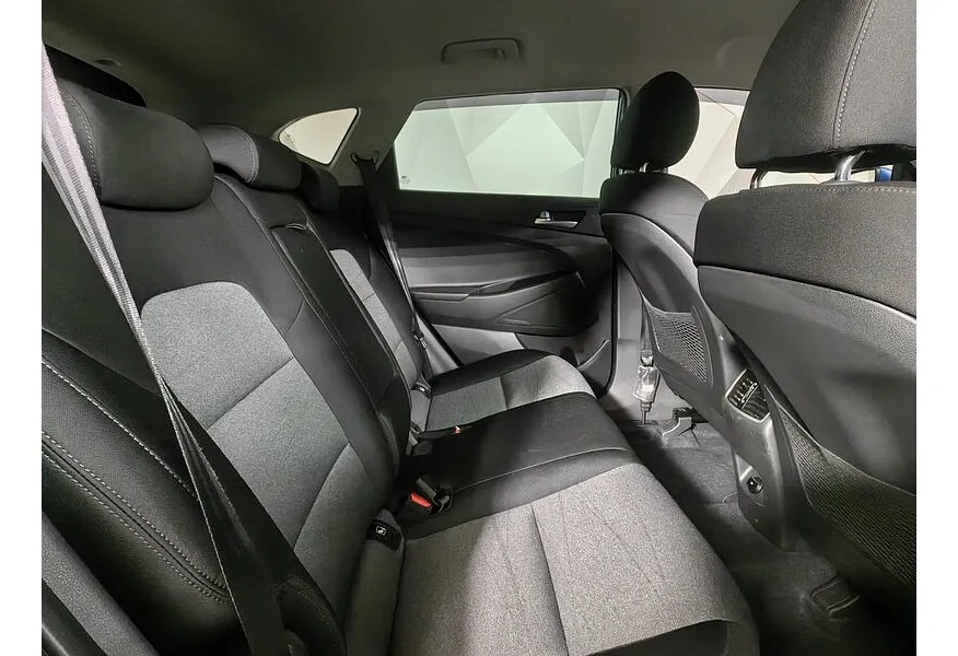 Hyundai Tucson 2.0 (150 л.с.) MPi-6AT-4WD Lifestyle Синий в АВИЛОН. Слайд №16