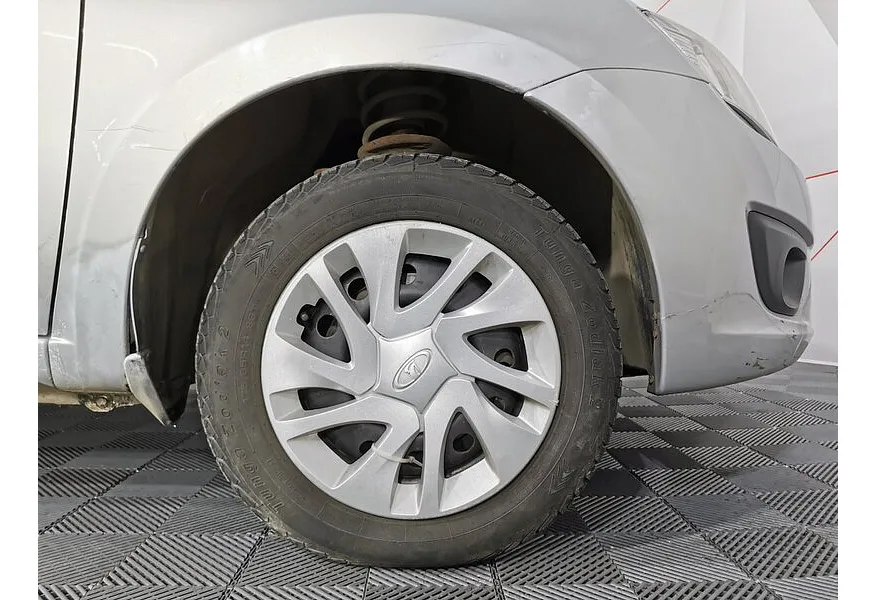 LIVE. Слайд №16