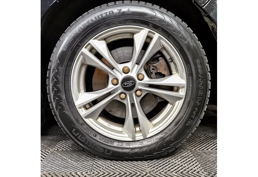 Ford Mondeo 2.0 TDCi DPF AT (140 л.с.) Черный в АВИЛОН. Слайд №9