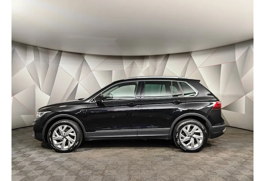 Volkswagen Tiguan 1.4 TSI 4Motion AT (150 л.с.) Exclusive Черный в АВИЛОН. Слайд №5