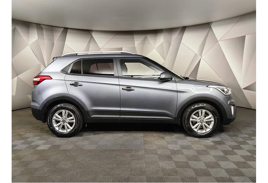 Hyundai Creta 2.0 AT (149 л.с.) Travel Серый в АВИЛОН. Слайд №6