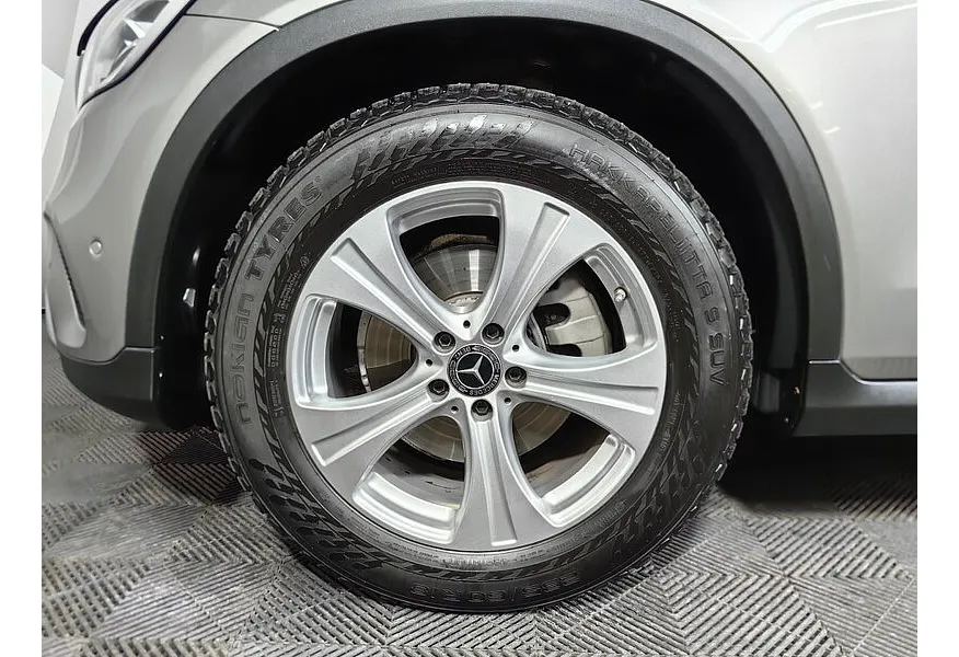 Mercedes-Benz GLC 200 9G-TRONIC 4MATIC (197 л.с.) Premium Plus (Локальная сборка) Серый в АВИЛОН. Слайд №9