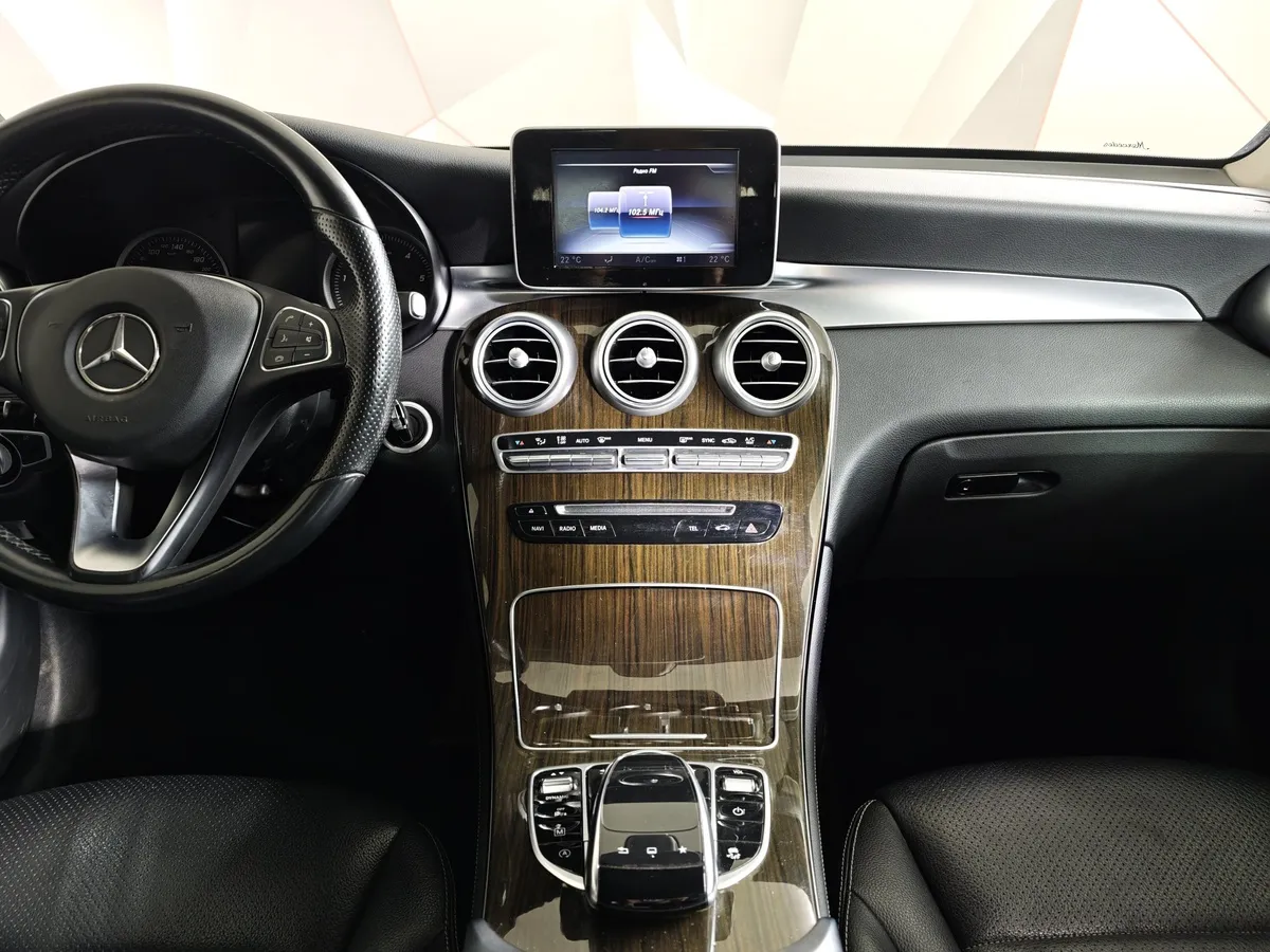 Mercedes-Benz GLC 220 d 9G-TRONIC 4MATIC (170 л.с.) Особая серия Белый в АВИЛОН. Слайд №14