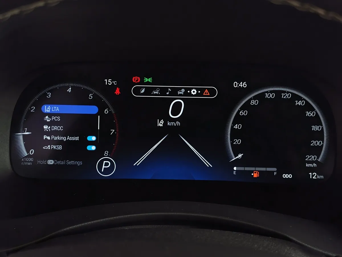 Toyota Highlander 2.0T AT 4WD (248 л.с.) Noble Version Белый в АВИЛОН. Слайд №18