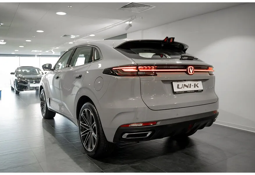 LIVE. Слайд №5