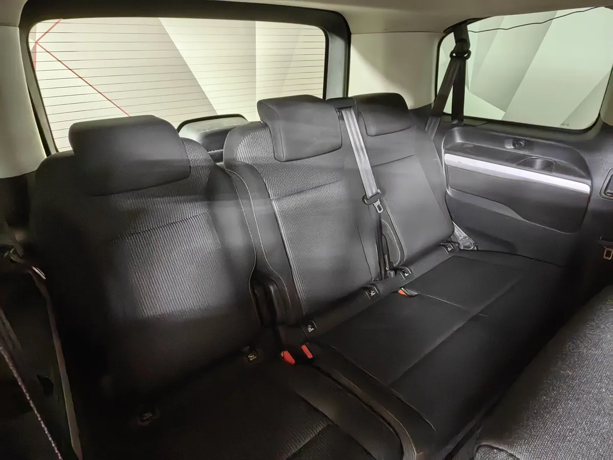 Citroen SpaceTourer 2.0 HDi AT M (150 л.с.) Feel Черный в АВИЛОН. Слайд №17