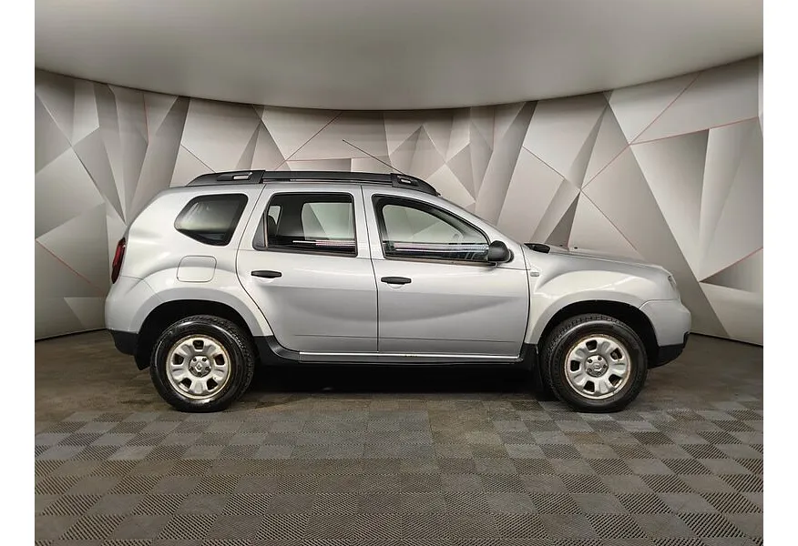 Renault Duster 2.0 MT 4x4 (143 л.с.) Серый в АВИЛОН. Слайд №6
