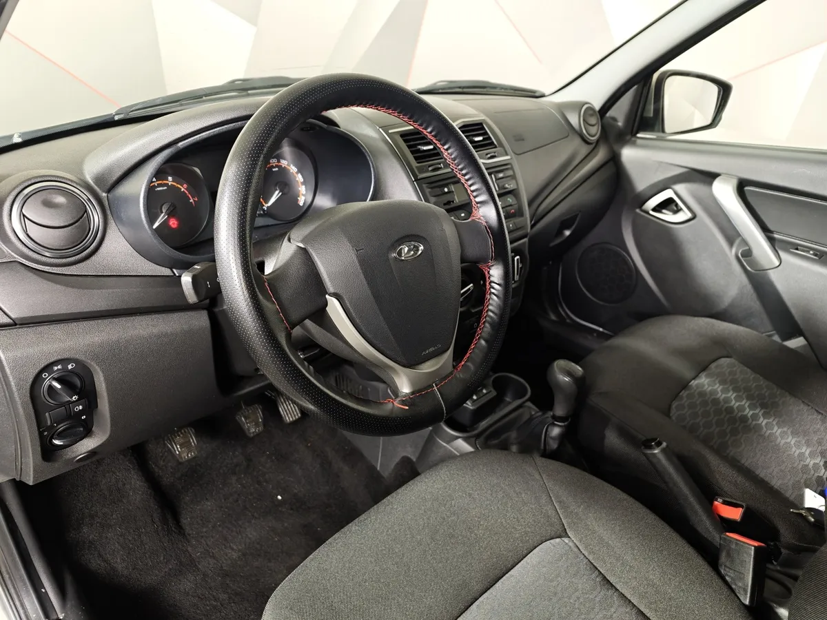 ВАЗ (Lada) Granta 1.6 MT 8кл (87 л.с.) Серый в АВИЛОН. Слайд №19