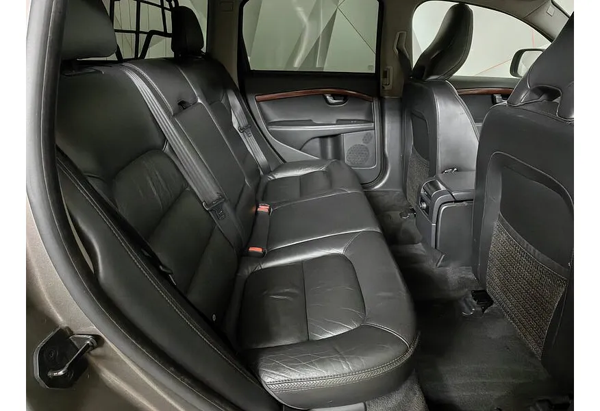 АВИЛОН - Volvo XC70 2.4 D4 Geartronic AWD (163 л.с.) Коричневый - slide 8
