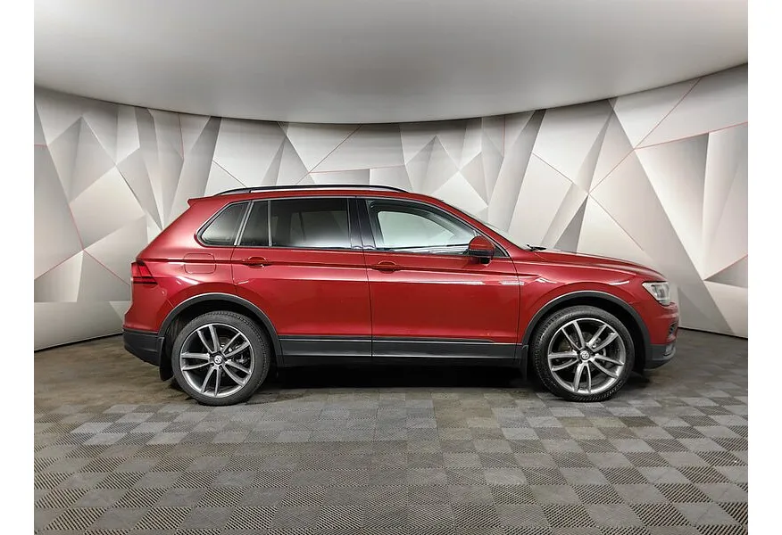 АВИЛОН - Volkswagen Tiguan 1.4 TSI 4Motion DSG (150 л.с.) Trendline Красный - slide 3
