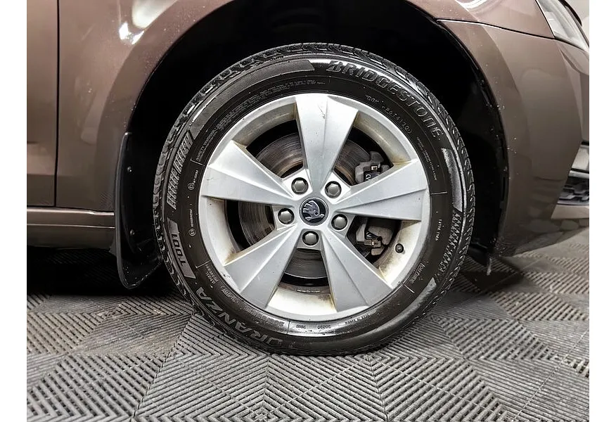 АВИЛОН - Skoda Octavia 1.8 TSI DSG (180 л.с.) Active Коричневый - slide 17