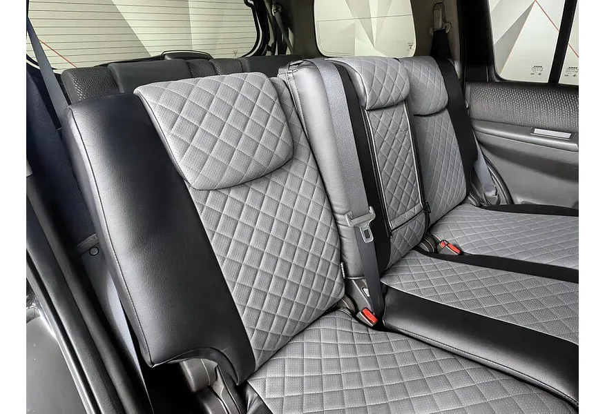 LIVE. Слайд №13