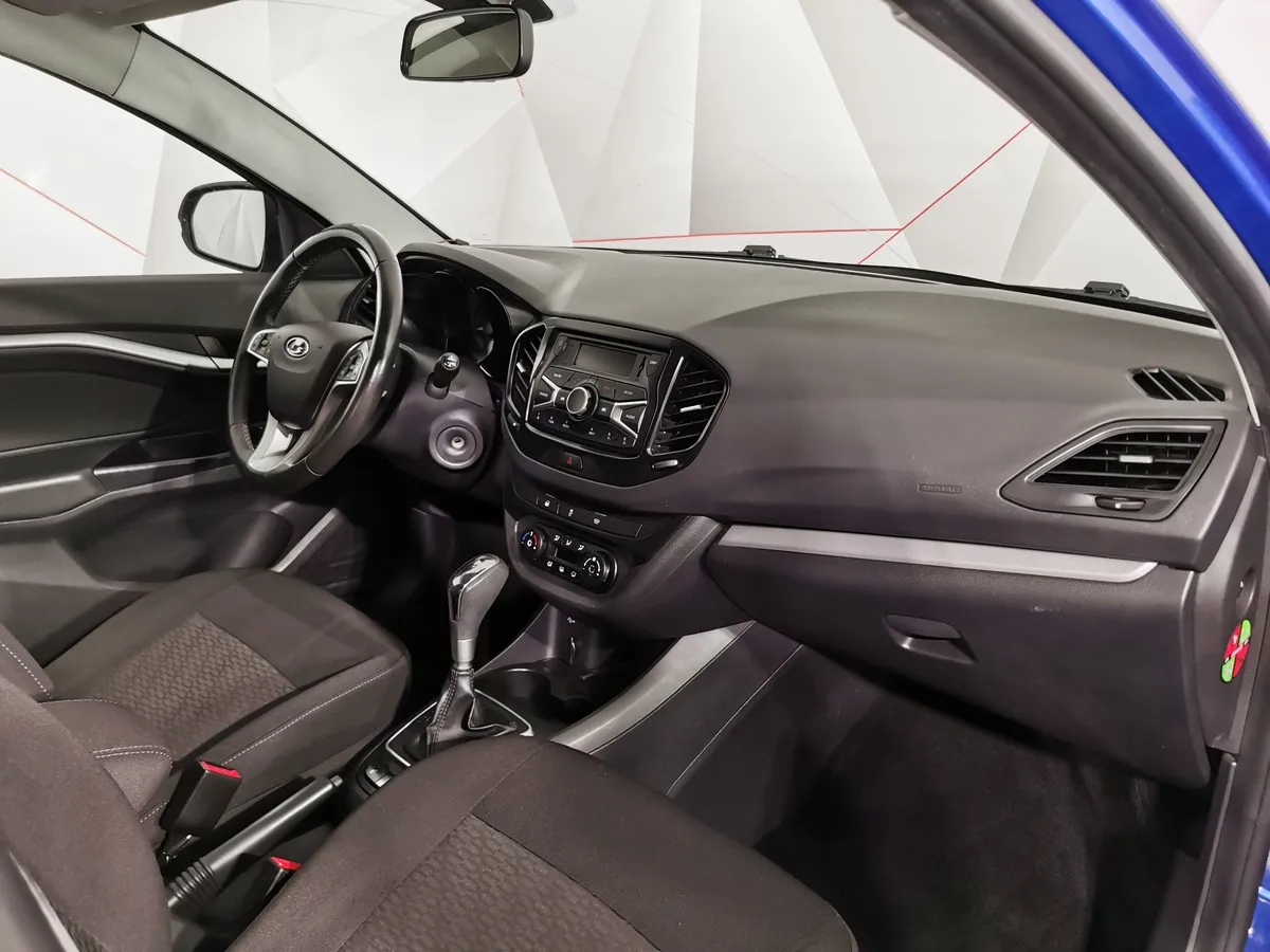 ВАЗ (Lada) Vesta 1.6 CVT (113 л.с.) Luxe Multimedia Синий в АВИЛОН. Слайд №10