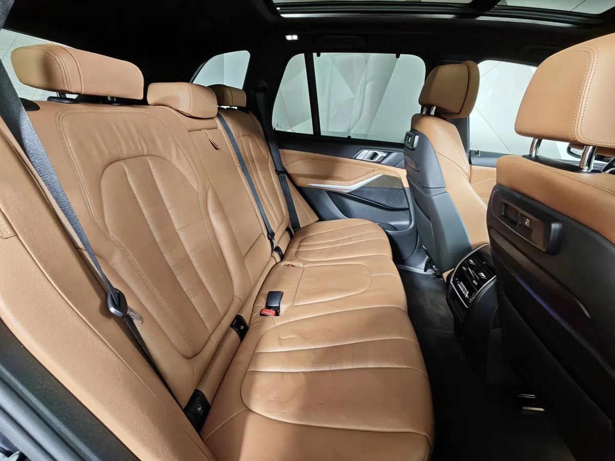 BMW X5 xDrive40i Steptronic (340 л.с.) Серый в АВИЛОН. Слайд №14