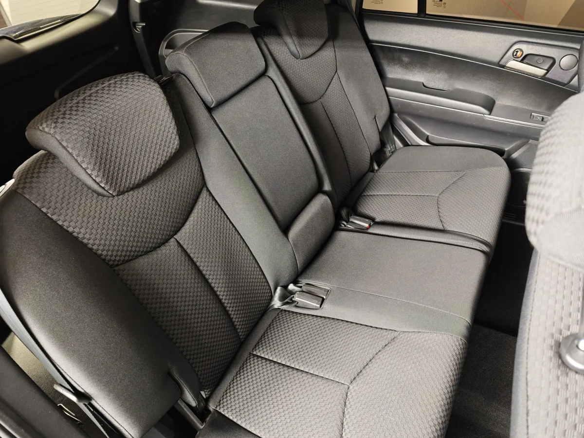 SsangYong Kyron 2.3 E-Tronic 4WD (150 л.с.) Черный в АВИЛОН. Слайд №16