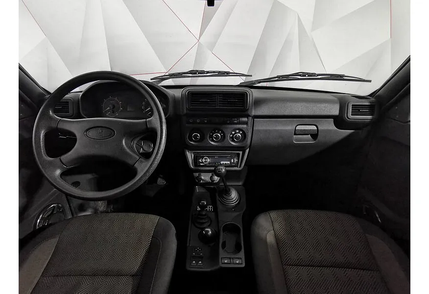 ВАЗ (Lada) 4x4 1.7 MT 8 кл. (83 л.с.) Зеленый в АВИЛОН. Слайд №13