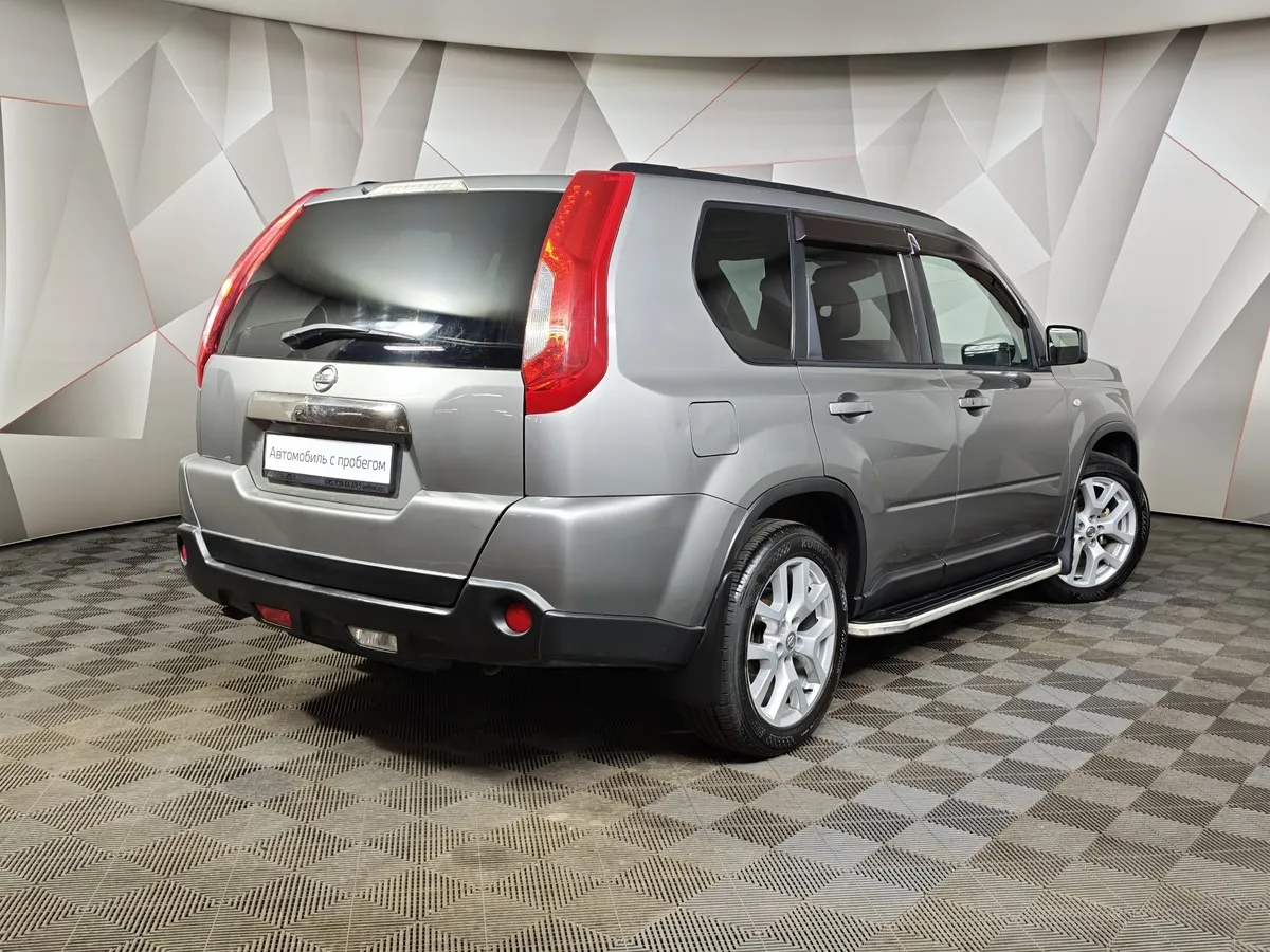 Nissan X-Trail 2.5 CVT AWD (171 л.с.) LE Top Серый в АВИЛОН. Слайд №2