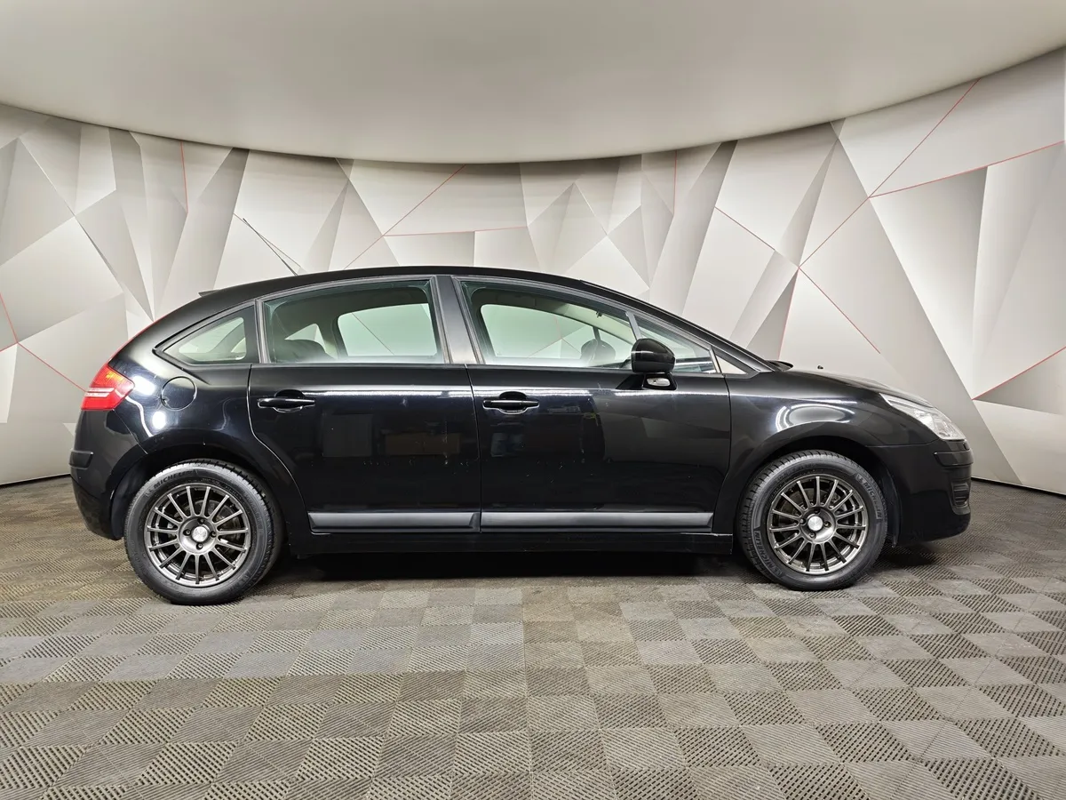 Citroen C4 1.6 VTi AT (120 л.с.) Черный в АВИЛОН. Слайд №6
