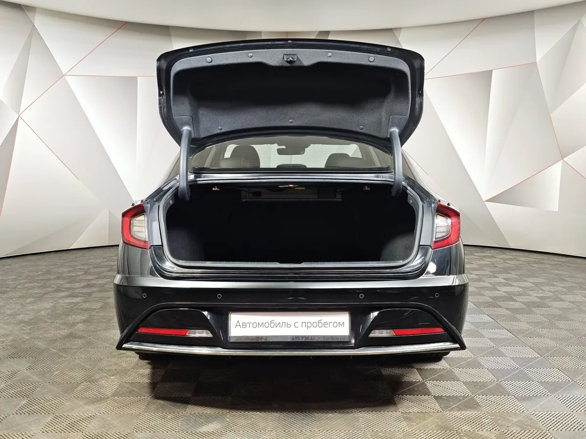 Hyundai Sonata 2.0 MPI (150 л.с.) Style Черный в АВИЛОН. Слайд №12
