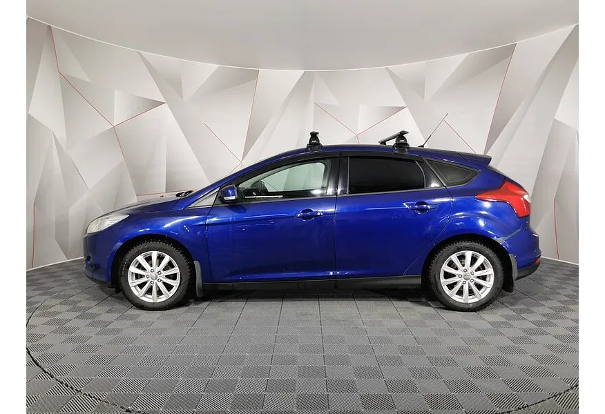 Ford Focus 1.6 Ti-VCT MT (125 л.с.) Titanium Синий в АВИЛОН. Слайд №5 Ford Focus 1.6 Ti-VCT MT (125 л.с.) Titanium Синий в АВИЛОН. Слайд №5
