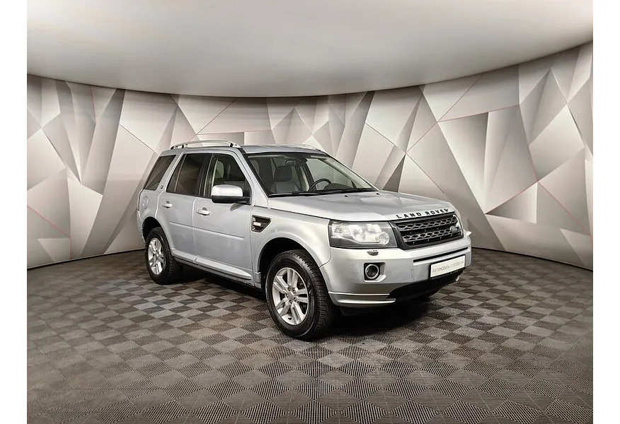 Land Rover Freelander 2.2 TD4 AT 4WD (150 л.с.) XS Серебристый в АВИЛОН. Слайд №3