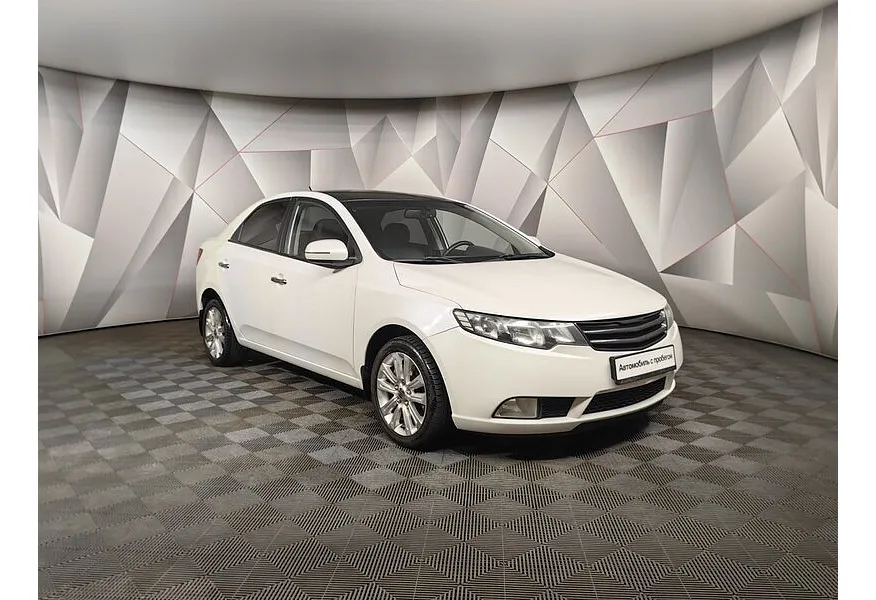 АВИЛОН - Kia Cerato 2.0 AT (150 л.с.) Белый - slide 1