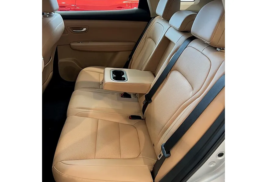 EVOLUTE i-SPACE 1.5 CVT (218 л.с.) (5 мест) Серый в АВИЛОН. Слайд №10