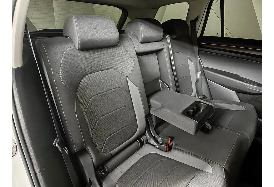 АВИЛОН - Skoda Kodiaq 1.4 TSI DSG 4X4 (150 л.с.) Белый - slide 12