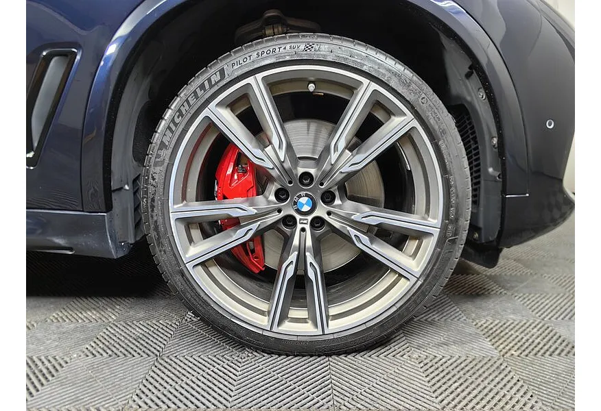 АВИЛОН - BMW X5 M50d Steptronic xDrive (400 л.с.) M Special Черный - slide 13