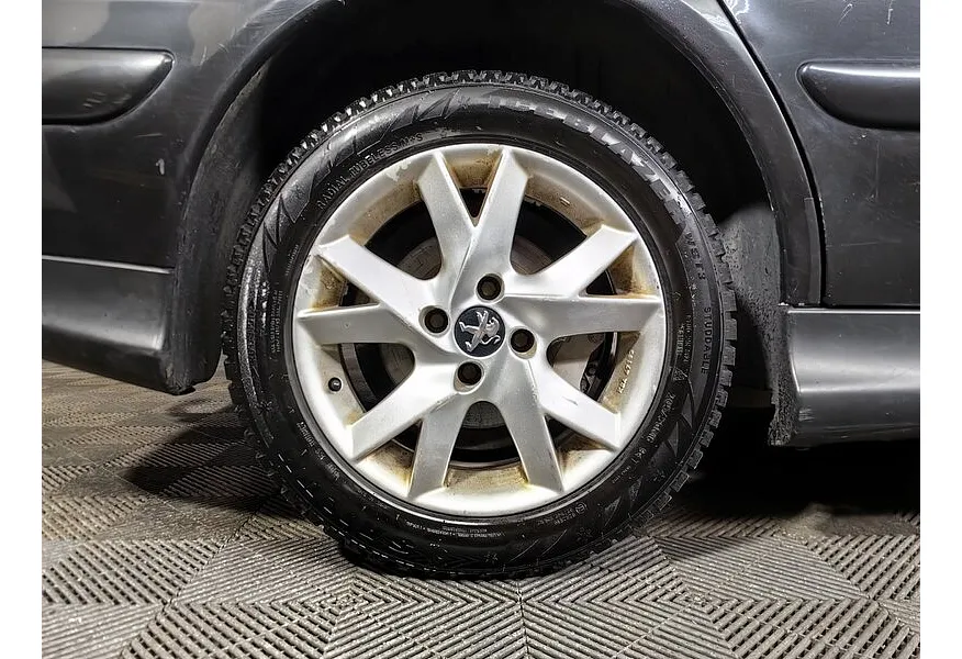 Citroen C5 2.0 AT (136 л.с.) Черный в АВИЛОН. Слайд №9