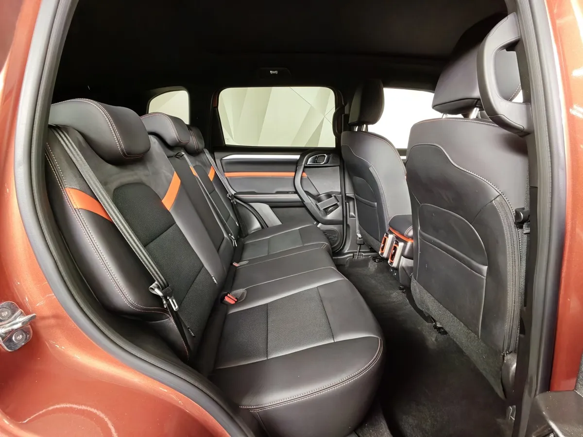 Haval Dargo  2.0T AWD 7DCT (192 л.с.) Tech Plus Оранжевый в АВИЛОН. Слайд №15