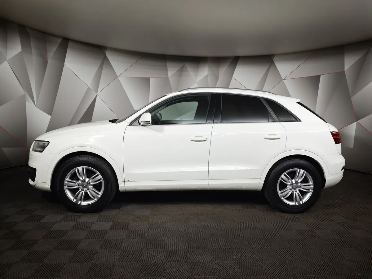 Audi Q3 2.0 TFSI quattro S tronic (170 л.с.) Белый в АВИЛОН. Слайд №5