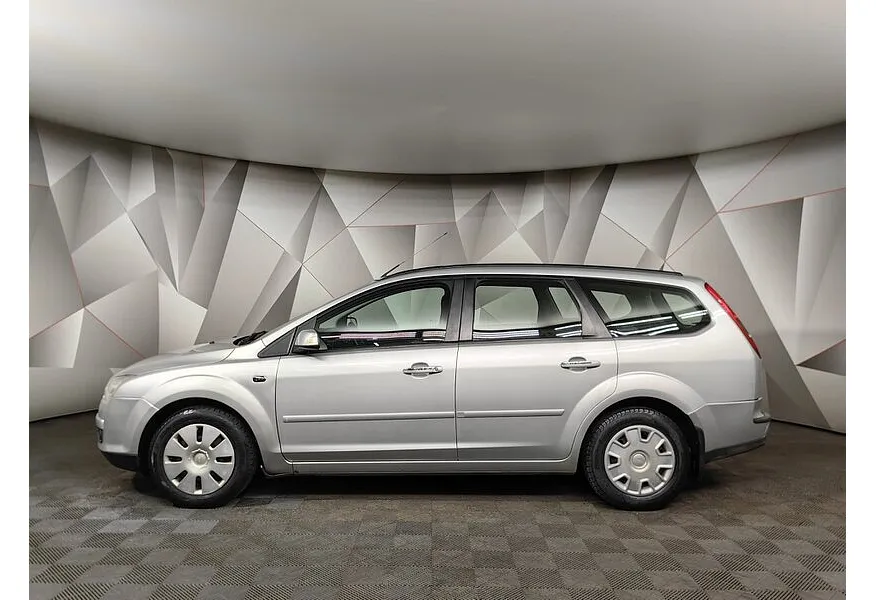 Ford Focus 1.6 AT (101 л.с.) Ghia Серебристый в АВИЛОН. Слайд №5