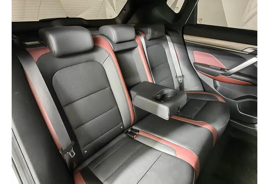 Geely Coolray 1.5T 7DCT 2WD (150 л.с.) Flagship Белый в АВИЛОН. Слайд №16