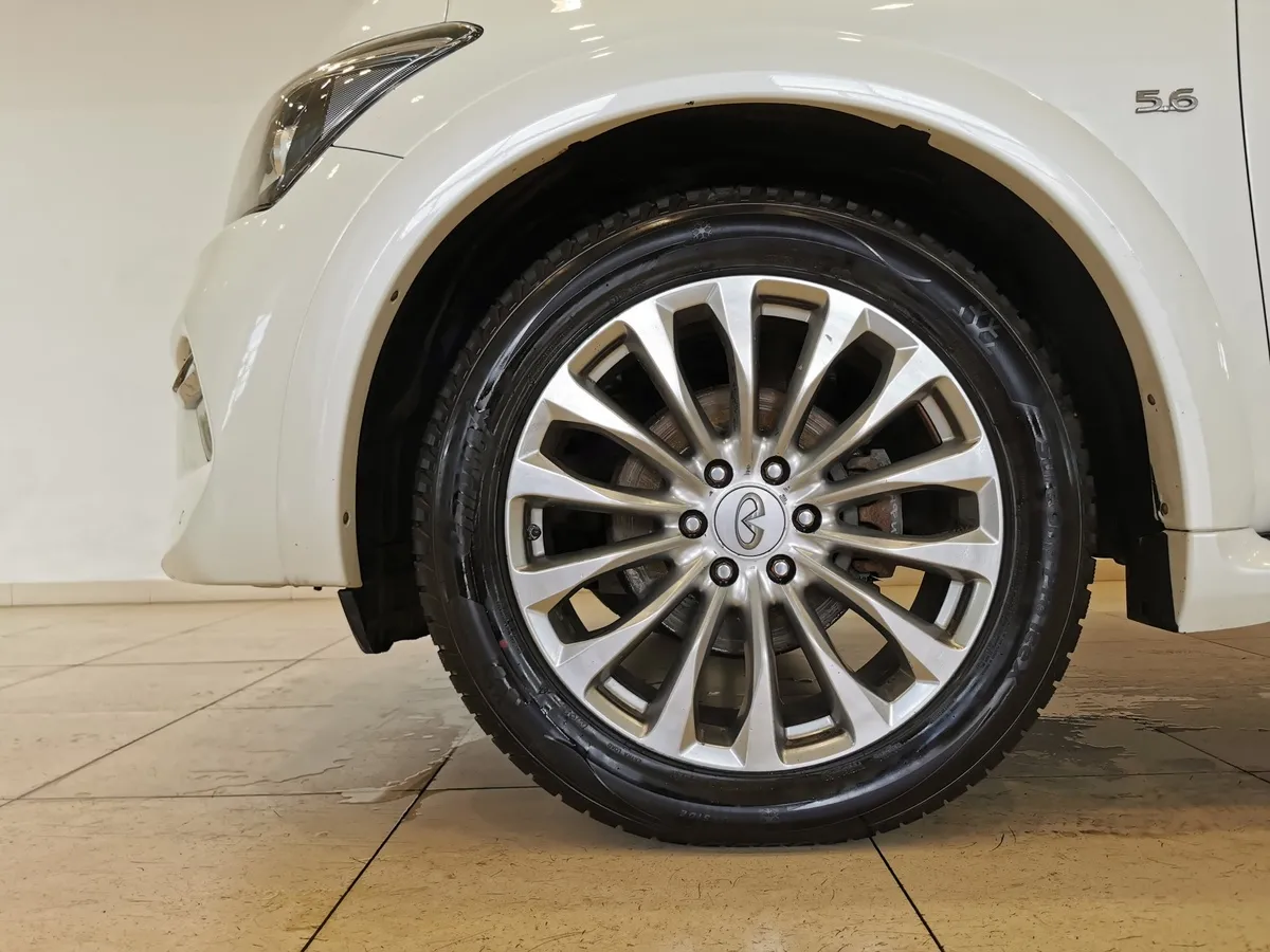 Infiniti QX80 5.6 АТ AWD (405 л.с.) Белый в АВИЛОН. Слайд №9