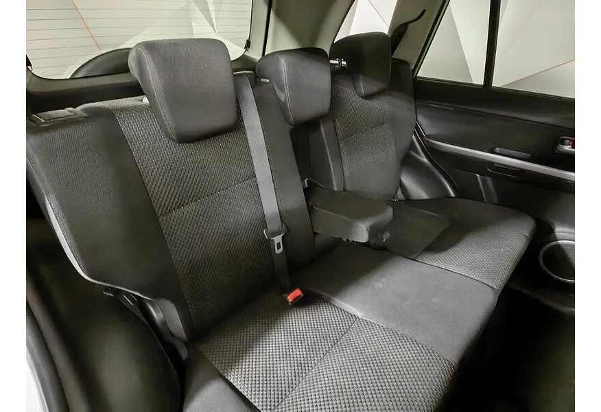 Suzuki Grand Vitara 2.0 AT (140 л.с.) Серый в АВИЛОН. Слайд №14