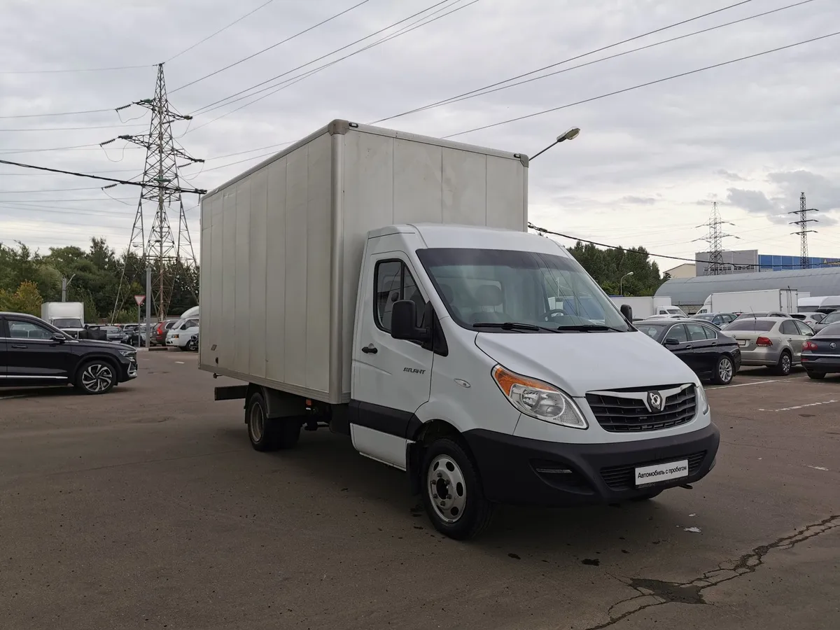 Sollers Atlant CAB 2.7D MT (150 л.с.) L4 3.5T PM Белый в АВИЛОН. Слайд №3